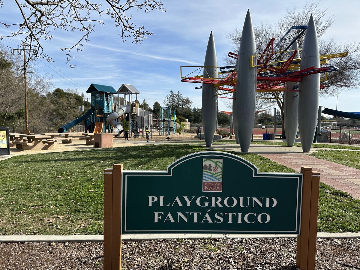 Playground Fantastico entrance